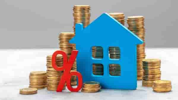 EMI Calculator: 30 वर्ष फेडायचंय घराचं कर्ज... ईएमआयपासून लवकर सुटका मिळवण्यासाठी 7 टिप्सचा विचार करून पाहा