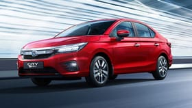 कार खरेदी करायची आहे? या कारला आहे सर्वात जास्त मागणी.