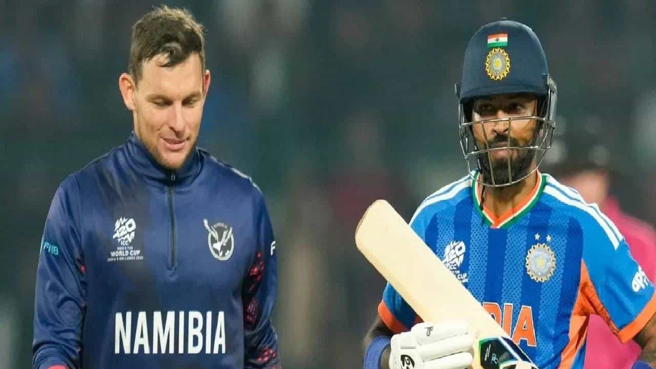 IND vs PAK : टीम इंडियाला हा पाकिस्तानी बॉलर हैराण करणार, नामीबिया विरुद्ध मॅचमधून धोकादायक इशारा