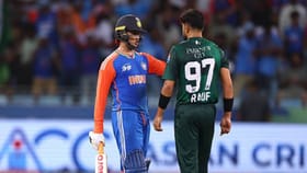 IND vs PAK: सामन्याला काही तास उरलेले असतानाच पाकिस्तानचा खतरनाक प्लान.