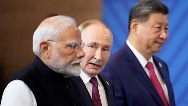 भारताला ज्याची भीती तेच घडले, रशियाची चीनला थेट अत्यंत मोठी ऑफर, भारताची साथ सोडून..