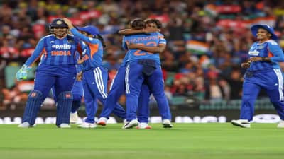 IND vs AUS : टीम इंडिया गुरुवारी ऑस्ट्रेलिया विरुद्ध भिडणार, सामना किती वाजता? जाणून घ्या