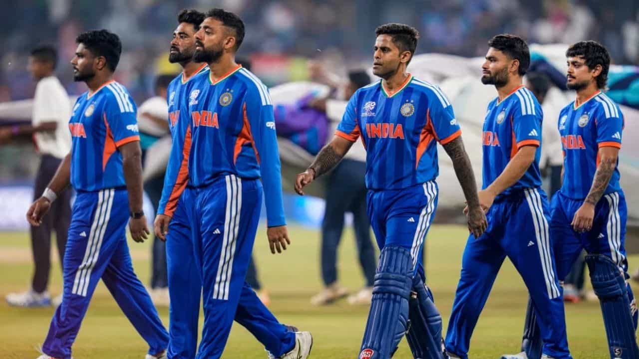 T20 World Cup : 19 वर्षांचा रेकॉर्ड तोडला, झिंबाब्वेच्या संघाला धू धू धुतलं, भारताची वादळी फटकेबाजी