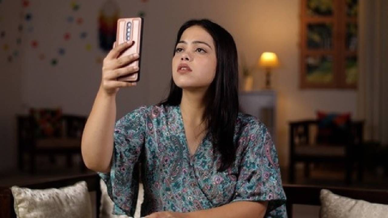 इंटरनेट कॅफेवरूनच इंटरनेट आधारीत कॉलिंगचा वापर करून येथील नागरिक हे परदेशातील त्यांच्या नातेवाईकांशी संपर्कात राहतात. पण त्यासाठी त्यांना मोठी वाट पाहावी लागते. इंटरनेटची गती अत्यंत संथ असल्याने त्यांचा योग्य संपर्कही होत नाही. 