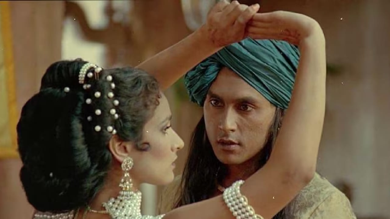 सुमारे 12 कोटी रुपयांच्या बजेटमध्ये बनलेल्या या चित्रपटाने जागतिक स्तरावर सुमारे 8.6 मिलियन डॉलर्सची कमाई केली.  ‘Kama Sutra: A Tale of Love’ हा चित्रपट आजही भारतीय चित्रपटसृष्टीतील सर्वाधिक चर्चित बंदी घातलेल्या चित्रपटांपैकी एक मानला जातो. 