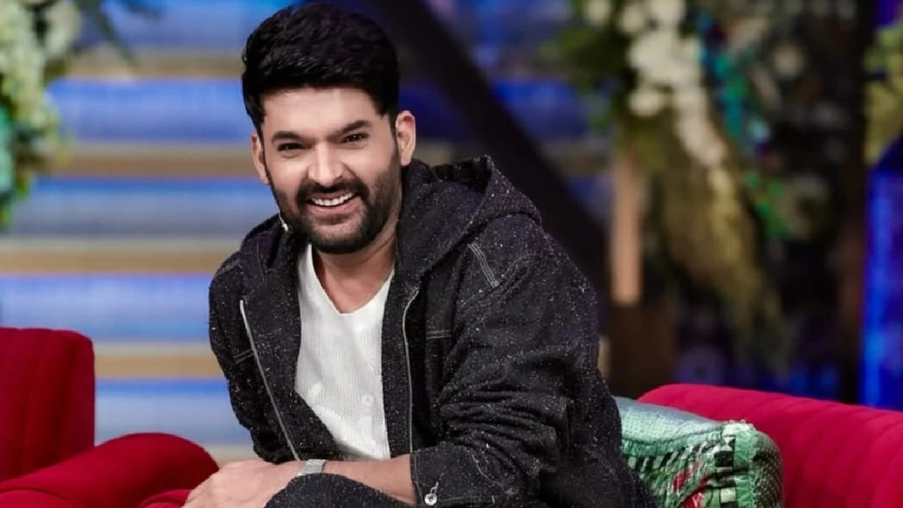 जर कपिल शर्माच्या एकूण संपत्तीचा विचार केला तर रिपोर्ट्सनुसार त्याची नेटवर्थ सुमारे 280 कोटी रुपये आहे. ‘The Great Indian Kapil Show’साठी तो एका एपिसोडचे सुमारे 5 कोटी रुपये मानधन घेतो. 