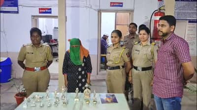 दबक्या पावलाने यायची, देवघरात जायची अन् नंतर... कोल्हापुरात जे घडलं ते पाहून पोलीसही चक्रावले