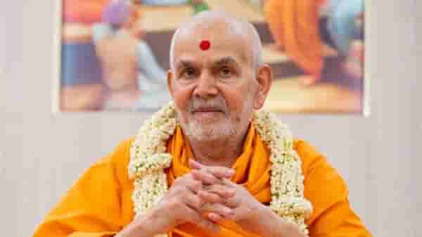 महंत स्वामी महाराज हे आध्यात्मिक प्रेरणेचे स्त्रोत, 92 व्या जयंतीनिमित्त शुभेच्छांचा वर्षाव