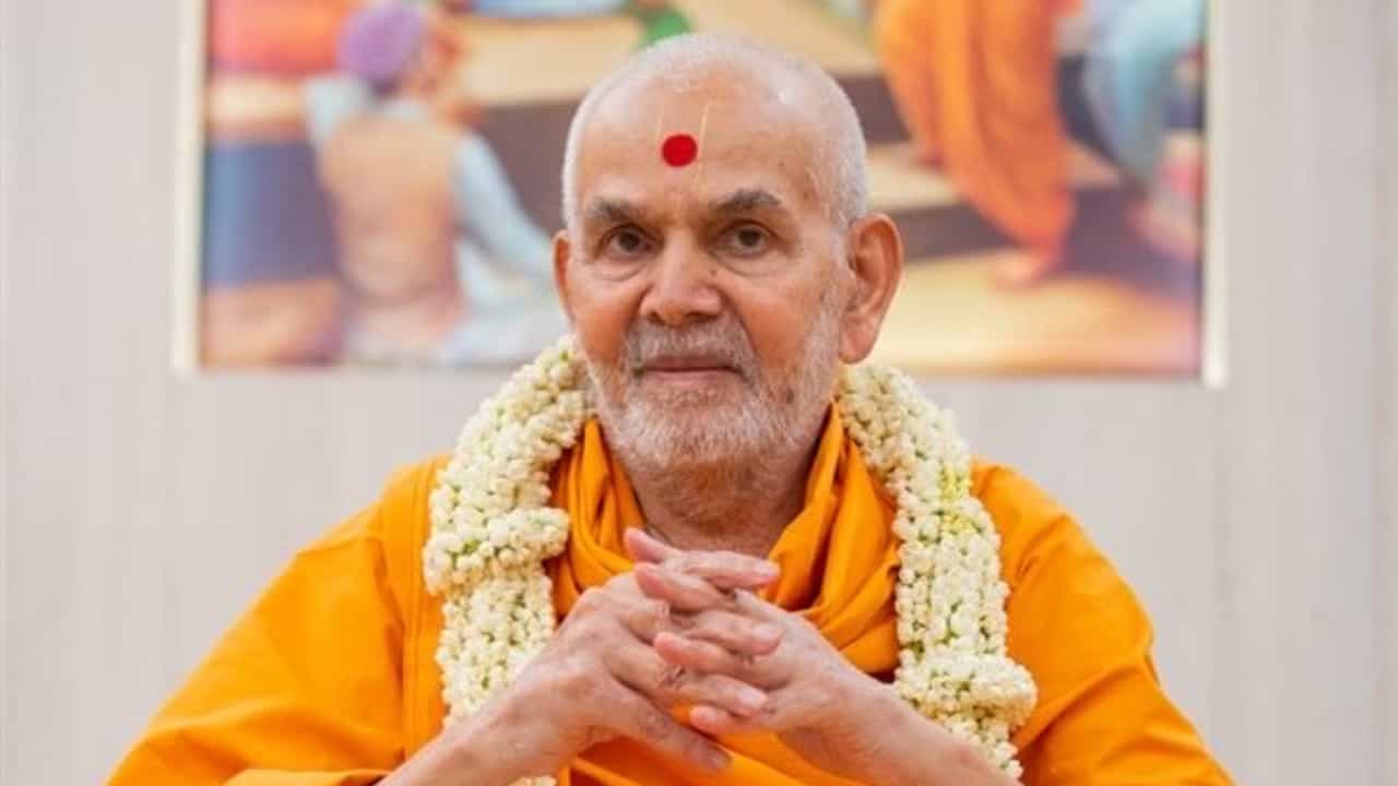 महंत स्वामी महाराज हे आध्यात्मिक प्रेरणेचे स्त्रोत, 92 व्या जयंतीनिमित्त शुभेच्छांचा वर्षाव