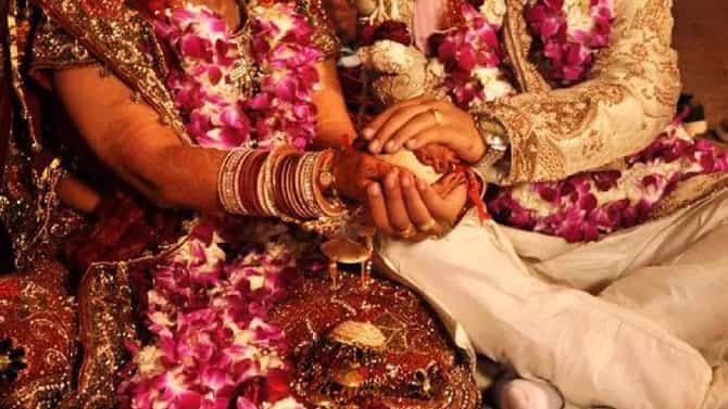 High Court : लग्नाआधी शारीरिक संबंध ठेवून, नंतर कुंडली जुळण्यावरुन...उच्च न्यायालयाचा महत्वाचा निर्णय