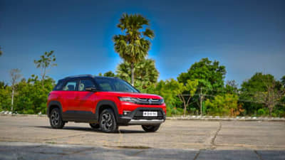 ‘या’ कंपनीच्या कारवर 45000 रुपयांपर्यंत सूट, आकर्षक ऑफर्स जाणून घ्या