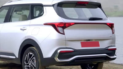 तुमच्याकडे भरपूर पैसे असले तरी लोनवर कार घ्या, कारण जाणून घ्या