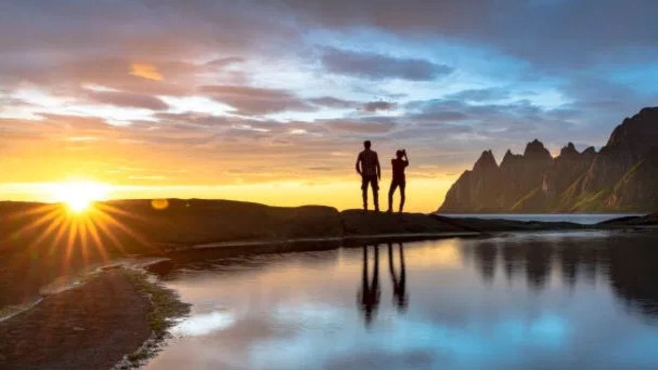 GK : 76 दिवस सूर्य मावळतच नाही, हा आहे जगातील सर्वात अनोखा देश