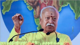 संघाला पैसा येतो कुठून? मोहन भागवतांनी उदाहरणासह दिलं उत्तर.