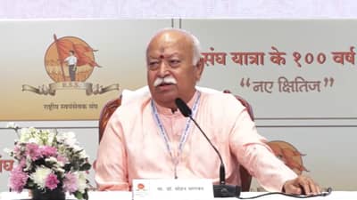 टॅरिफबद्दल संघाची भूमिका काय? मोहन भागवत नेमकं काय म्हणाले?