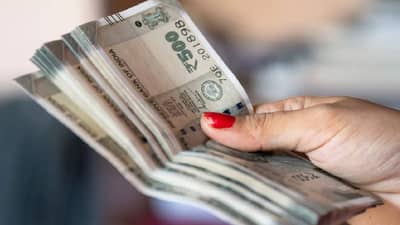 पुढच्या 2 दिवसात थेट गरिबीतून श्रीमंत व्हाल, अत्यंत मोठा योग, तब्बल 3...