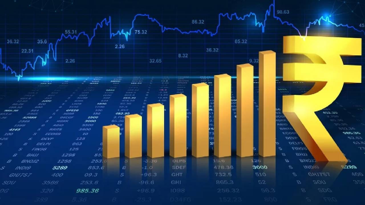 पीसी ज्वेलरचा शेअर बुधवारी BSE वर 6 टक्क्यांहून अधिकने उसळला. हा शेअर बुधवारी 10.28 रुपयांवर पोहचला. कंपनीचे शेअर मंगळवारी 10 रुपयांवर बंद झाला होता. यावर्षात या शेअरमध्ये आतापर्यंत जवळपास 13 टक्क्यांची तेजी दिसून आली. गेल्या 5 वर्षात ज्वेलरी कंपनीच्या शेअरमध्ये 250 टक्क्यांहून अधिकची उसळी आली