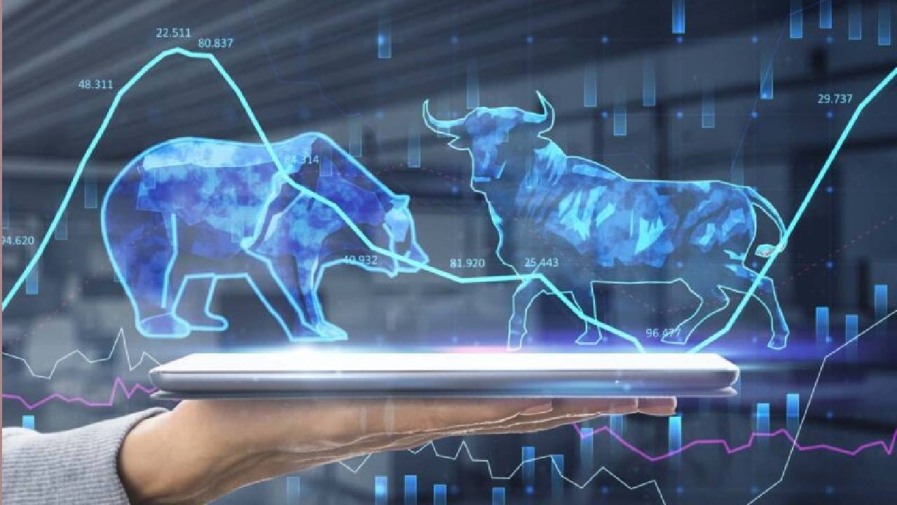 पीसी ज्वेलर लिमिटेडच्या नफ्यात चालू आर्थिक वर्षात डिसेंबरच्या तिमाहीत वार्षिक आधारावर 28 टक्के वाढ झाली. हा नफा 190.10 कोटी रुपयांवर पोहचला आहे. एका वर्षापूर्वी याच कालावधीत कंपनीला 147.96 कोटी रुपयांचा नफा झाला आहे. ऑक्टोबर-डिसेंबर 2025 च्या तिमाहीत पीसी ज्वेलरची एकूण उत्पन्न वाढून ते 900.51 कोटी रुपयांवर पोहचले आहे. 