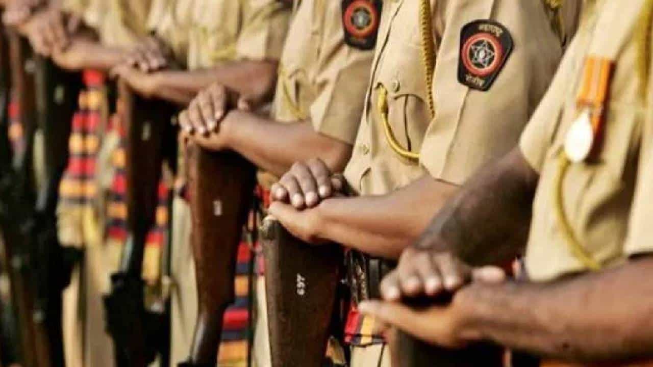 वर्दीतले व्हिडीओ पोस्ट करण्यास बंदी, मुंबई पोलिसांचा मोठा निर्णय; अन्यथा...