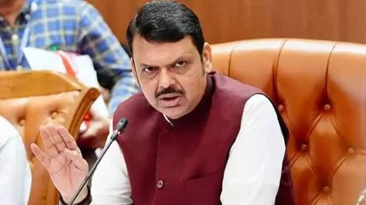 Devendra Fadnavis on NCP Merger | अगोदर दिल्लीत बैठक, आता राष्ट्रवादीच्या विलीनीकरणार फडणवीसांचे मोठे भाष्य, म्हणाले तो निर्णय... Devendra Fadnavis on NCP Merger | अगोदर दिल्लीत बैठक, आता राष्ट्रवादीच्या विलीनीकरणार फडणवीसांचे मोठे भाष्य, म्हणाले तो निर्णय...