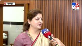 रोहित पवारांच्या वक्तव्यावर रुपाली चाकणकरांची प्रतिक्रिया.