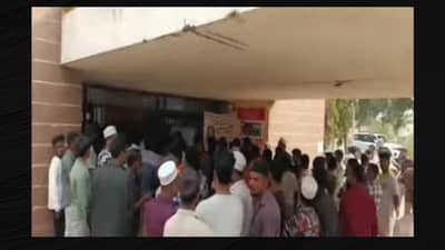 हळदीच्या समारंभात रक्ताचा सडा, दोन गटात तुफान हाणामारी, तिघांचे प्राण गेले