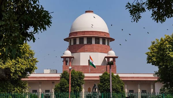 झेडपी निवडणुकांवर टांगती तलवार; 50 टक्के आरक्षण मर्यादा ओलांडून स्थानिक निवडणुका घेण्यास कोर्टाचा नकार