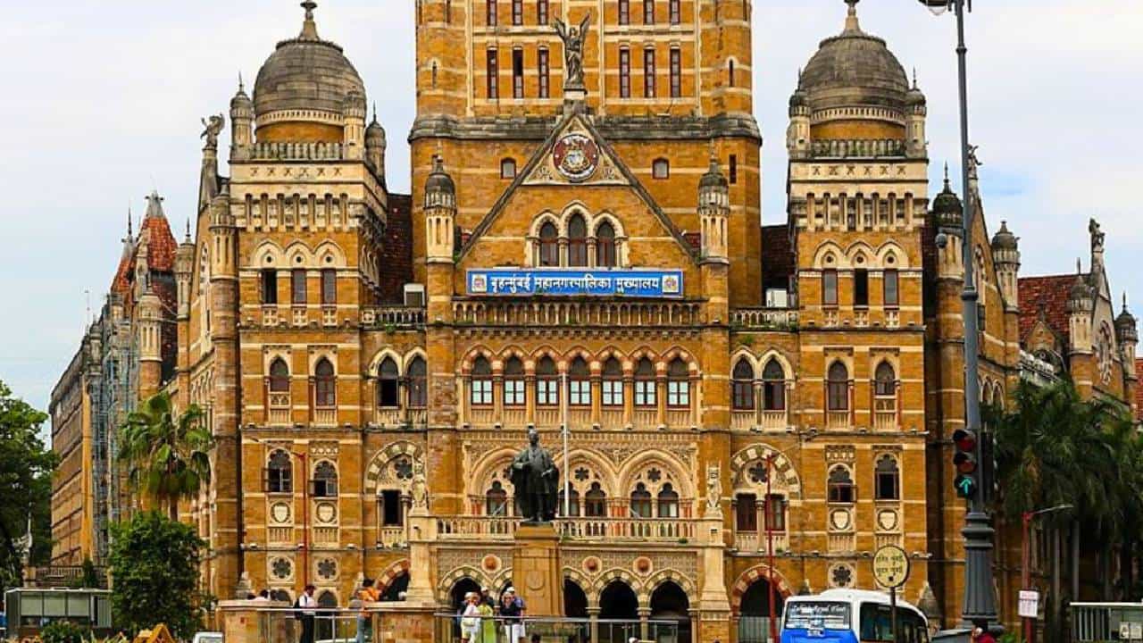 Mumbai | मुंबईच्या महापौरपदाच्या निवडणुकीसाठी ठाकरेंची सेना उमेदवार देणार, काँग्रेसच्या भूमिकेकडे लक्ष Mumbai | मुंबईच्या महापौरपदाच्या निवडणुकीसाठी ठाकरेंची सेना उमेदवार देणार, काँग्रेसच्या भूमिकेकडे लक्ष