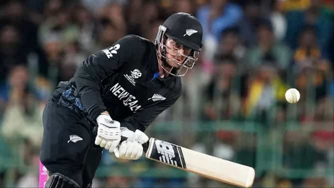 NZ vs SL : कॅप्टन मिचेल सँटनरचा धमाका, श्रीलंकेविरुद्ध विक्रमी कामगिरी, काय केलं?