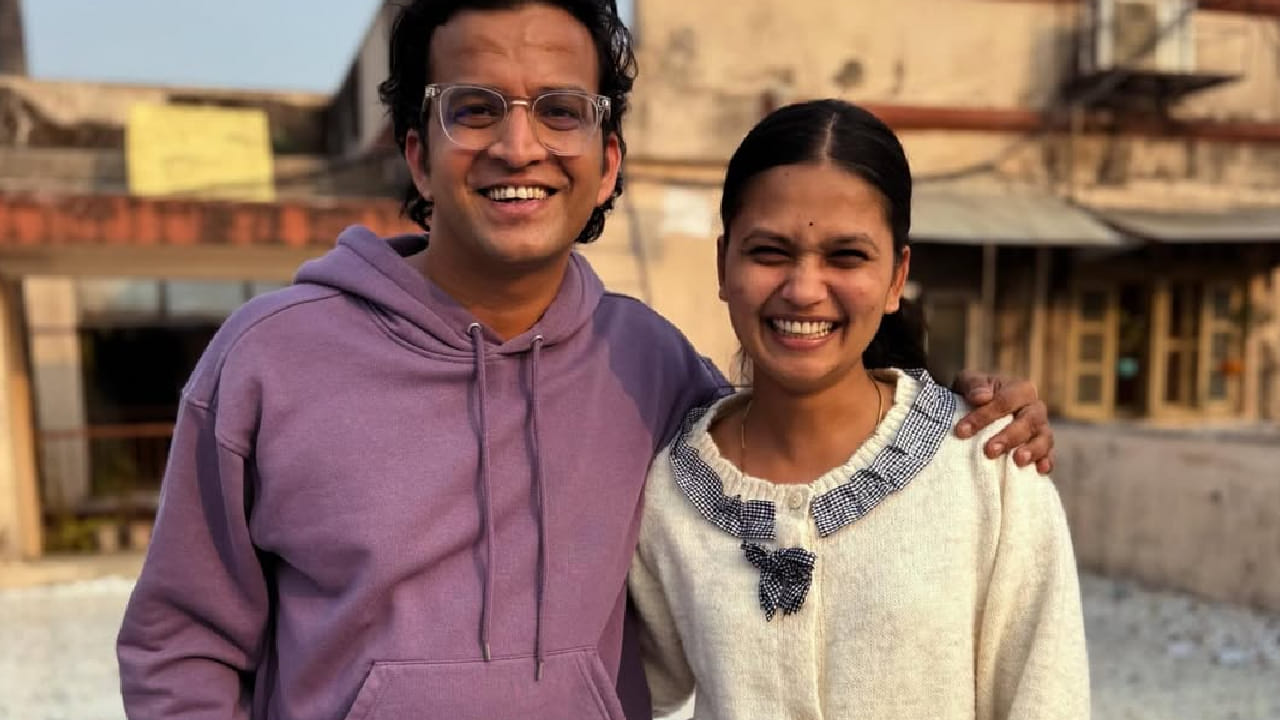 हे फोटो ओंकारने आपल्या सोशल मीडियावर शेअर करत गौतमीचं कौतुक केलं. ज्यामध्ये तो म्हणाला की, 'तुझ्याबरोबर काम करून खरंच खूप मजा आली!!' अशा शब्दांत त्याने आपला अनुभव व्यक्त केला. चाहत्यांनीही या पोस्टवर लाईक्स आणि कमेंट्सचा वर्षाव केला आहे.