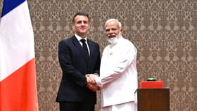 फ्रान्ससोबत राफेल-पाणबुडीबाबत मोठे करार, PM मोदी-मॅक्रॉन यांची घोषणा.