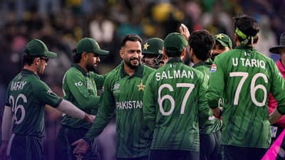 T20i World Cup 2026 : जागा 2-दावेदार 4, पाकिस्तान सेमी फायनलच्या शर्यतीत, किती संधी? जाणून घ्या