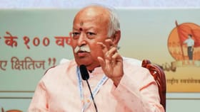 इंटरनेटवर काय पाहायचं... OTT कंटेंटबाबत भागवतांचं मोठं वक्तव्य.