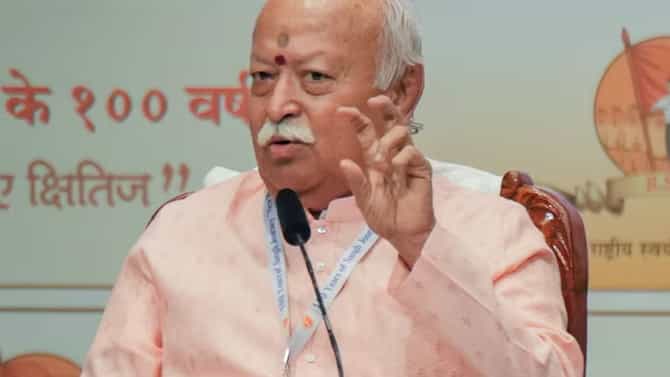 सरसंघचालक कोण बनू शकते? मोहन भागवत यांनी दिले एका शब्दात उत्तर, म्हणाले, एसटी आणि एससीही..