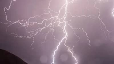 हवामानात मोठा बदल, आज दिवसभर ढगाळ वातावरणासह दुपारी...