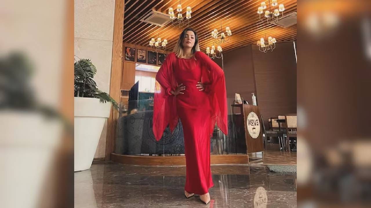 सदफने सांगितले की, ती भगवान शिवाची खूप मोठी भक्त आहे आणि ती पूजा-अर्चना देखील करते. म्हणूनच तिने आपल्या नावासोबत 'शंकर' जोडले आहे. शोमध्ये सदफला खूप आवडते. आता प्रेक्षक उत्सुक आहेत की सदफ 'स्प्लिट्सविला १६' ची ट्रॉफी जिंकणार का?