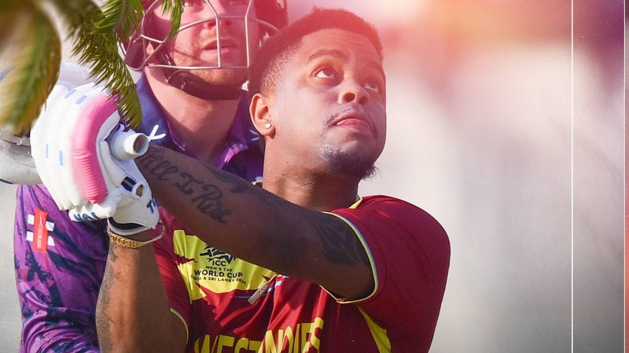 टी20 वर्ल्डकपच्या पहिल्या सामन्यात शिमरॉन हेटमायरने स्कॉटलंडविरुद्ध 22  चेंडूत अर्धशतक झळकावले. टी20 विश्वचषकात वेस्ट इंडिजच्या फलंदाजासाठी हे सर्वात जलद अर्धशतक होते. परंतु हेटमायरने अवघ्या 16 दिवसांनी स्वतःचाच विक्रम मोडला. (Photo- Windies Cricket Twitter)