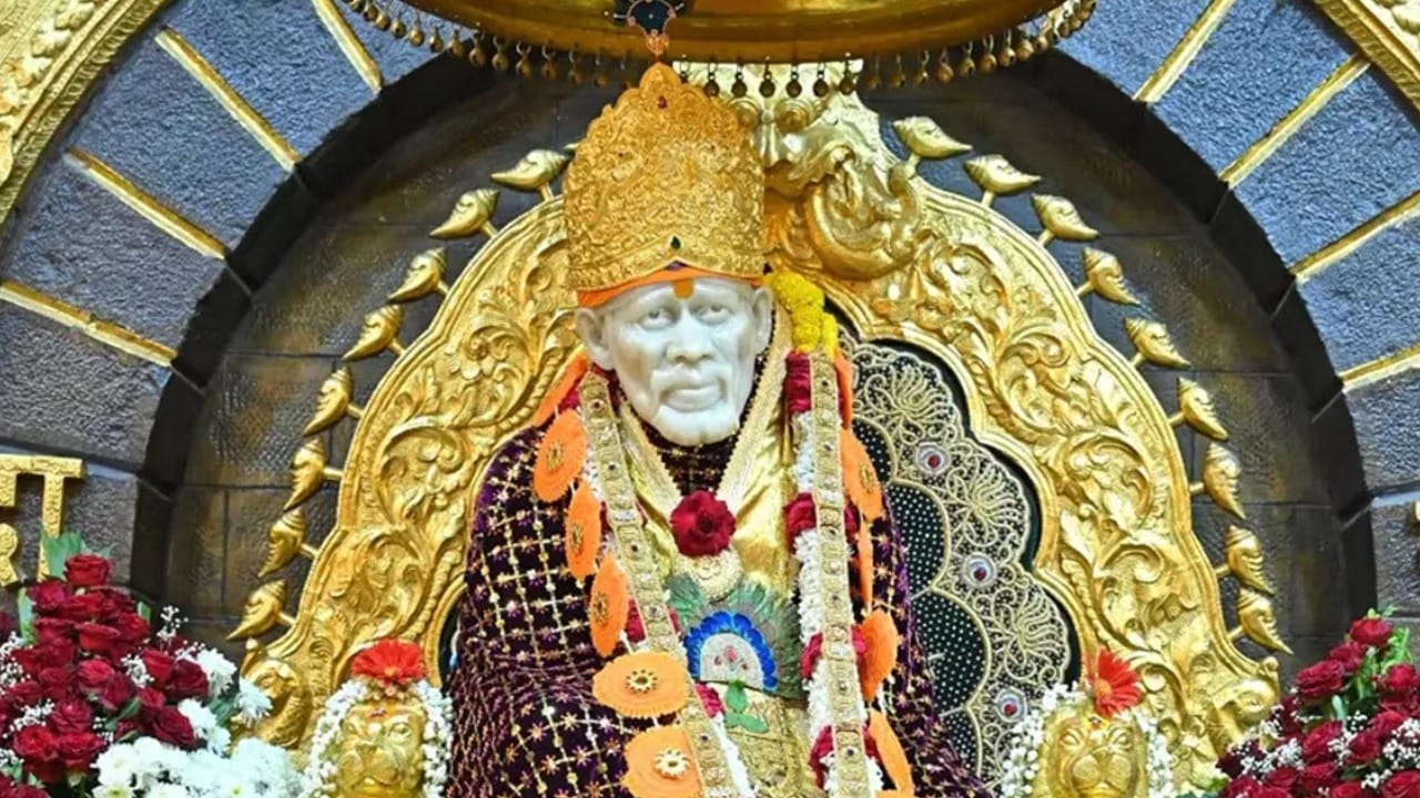 आता साई भक्तांना...; शिर्डीत साईबाबा संस्थानचा मोठा निर्णय, मूर्तीबाबतचा अहवाल समोर आता साई भक्तांना...; शिर्डीत साईबाबा संस्थानचा मोठा निर्णय, मूर्तीबाबतचा अहवाल समोर