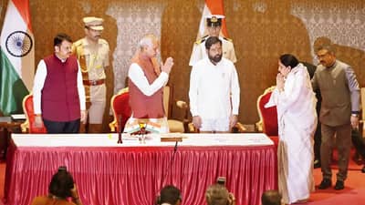 अजित पवार यांच्या निधनानंतर 4 दिवसात सुनेत्रा पवार यांनी का घेतली उपमुख्यमंत्रिपदाची शपथ? देवेंद्र फडणवीस यांचा खुलासा, थेट...