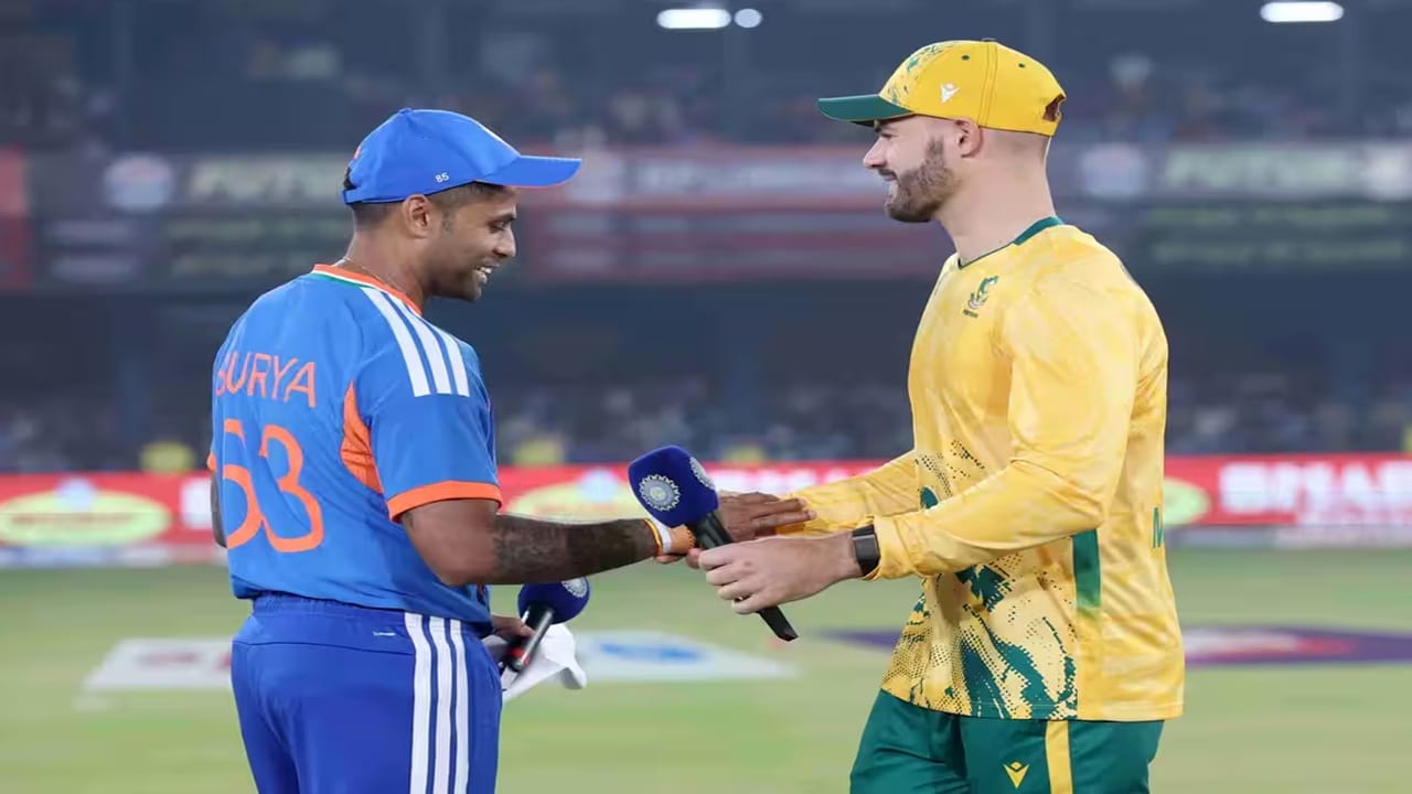 IND vs SA Live Streaming : भारताच्या Super 8 मधील पहिल्या सामन्याची वेळ बदलली? किती वाजता सुरुवात होणार? IND vs SA Live Streaming : भारताच्या Super 8 मधील पहिल्या सामन्याची वेळ बदलली? किती वाजता सुरुवात होणार?