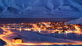 स्वर्गापेक्षाही सुंदर 5 विदेशी ठिकाणे, एकदा गेलं तर परत माघारी येणार...