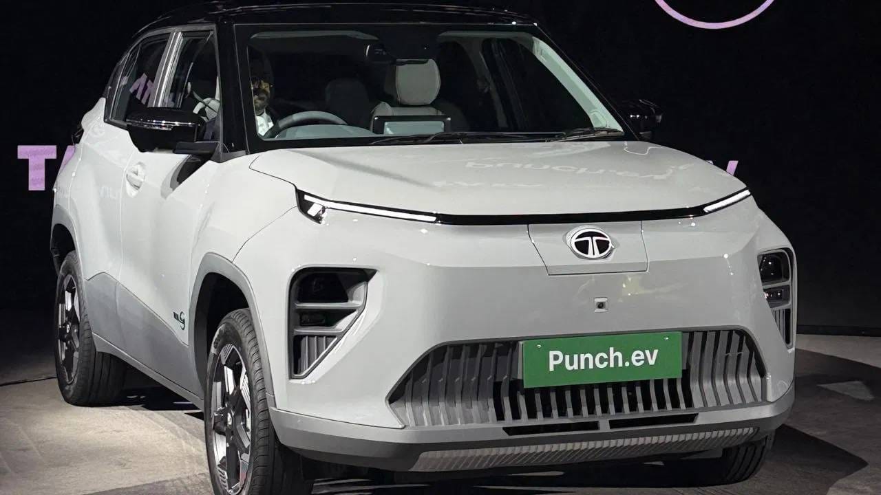 सर्वात लहान इलेक्ट्रिक SUV लॉन्च होणार, फीचर्स, किंमत जाणून घ्या सर्वात लहान इलेक्ट्रिक SUV लॉन्च होणार, फीचर्स, किंमत जाणून घ्या