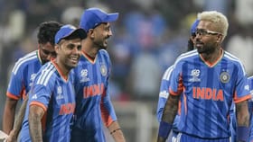 WC मधील दुसऱ्या मॅचआधी भारताला मोठा झटका, स्टार खेळाडू हॉस्पिटलमध्ये.