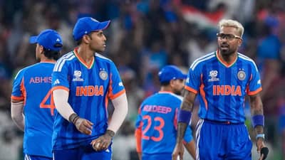 T20 WC 2026 : टीम इंडियाच्या सेमीफायनल प्रवेशावरुन पाकिस्तानच्या दिग्गज क्रिकेटपटूचा भारतीयांना चीड आणणारा दावा