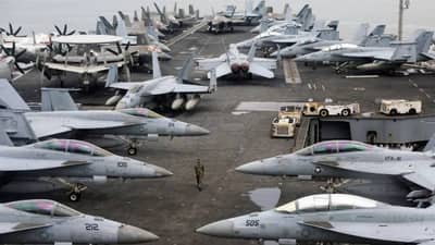 US-Iran Talks : संपूर्ण शरणागती किंवा विनाश, इराणला धडकी भरवणारं अमेरिकेचं खतरनाक पाऊल