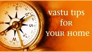 Vastu Tips: कपाटात ठेवलेल्या वस्तू गरिबीला आमंत्रित करतात, ‘या’ गोष्टी काढून टाका