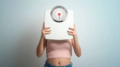 दररोज व्यायाम करूनही वजन वाढतंय, ही कारणं असू शकतील जबाबदार