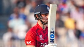 विल पावर, इंग्लंडच्या फलंदाजाचा कारनामा, वर्ल्ड रेकॉर्डची बरोबरी.