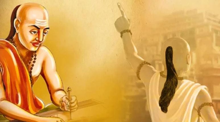 आचार्य चाणक्य यांच्यानुसार तुमच्या वेळेचा, मेहनतीचा, निर्णयांचा आदर केला पाहिजे. आचार्य चाणक्य यांच्यानुसार योग्य बोलण्याने माणसाची किंमत केली जाते. त्यामुळे तुम्ही एखादे आश्वासन दिले असेल तर ते पूर्ण करा. तरच लोक तुम्हाा आदर देतात. 