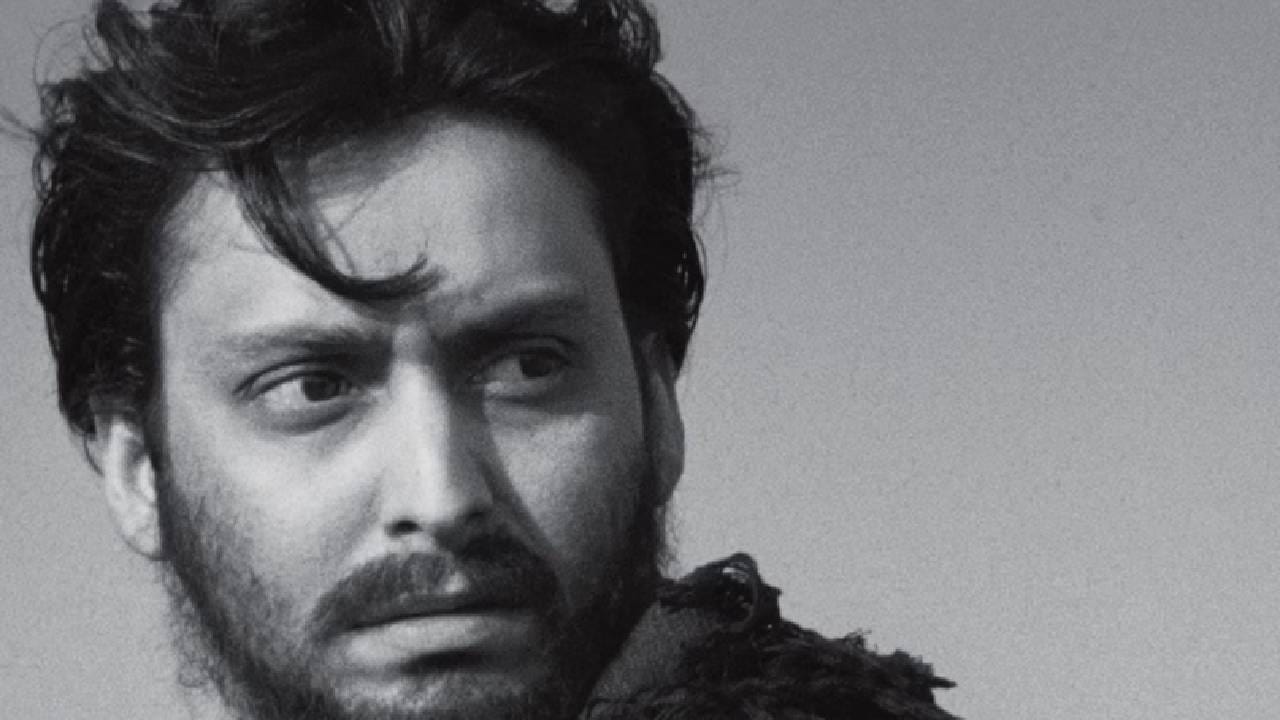 'अपूर संसार- वर्ल्ड ऑफ अप्पू' हा चित्रपट 1959 मध्ये प्रदर्शित झाला होता. सत्यजीत रे दिग्दर्शित या चित्रपटाला प्रेक्षकांकडून जबरदस्त प्रतिसाद मिळाला होता. आयएमडीबीवर या चित्रपटाला 8.4 रेटिंग आहे. यामध्ये सौमित्र चॅटर्जी, शर्मिला टागोर आणि आलोक चक्रवर्ती यांच्या भूमिका आहेत. 
